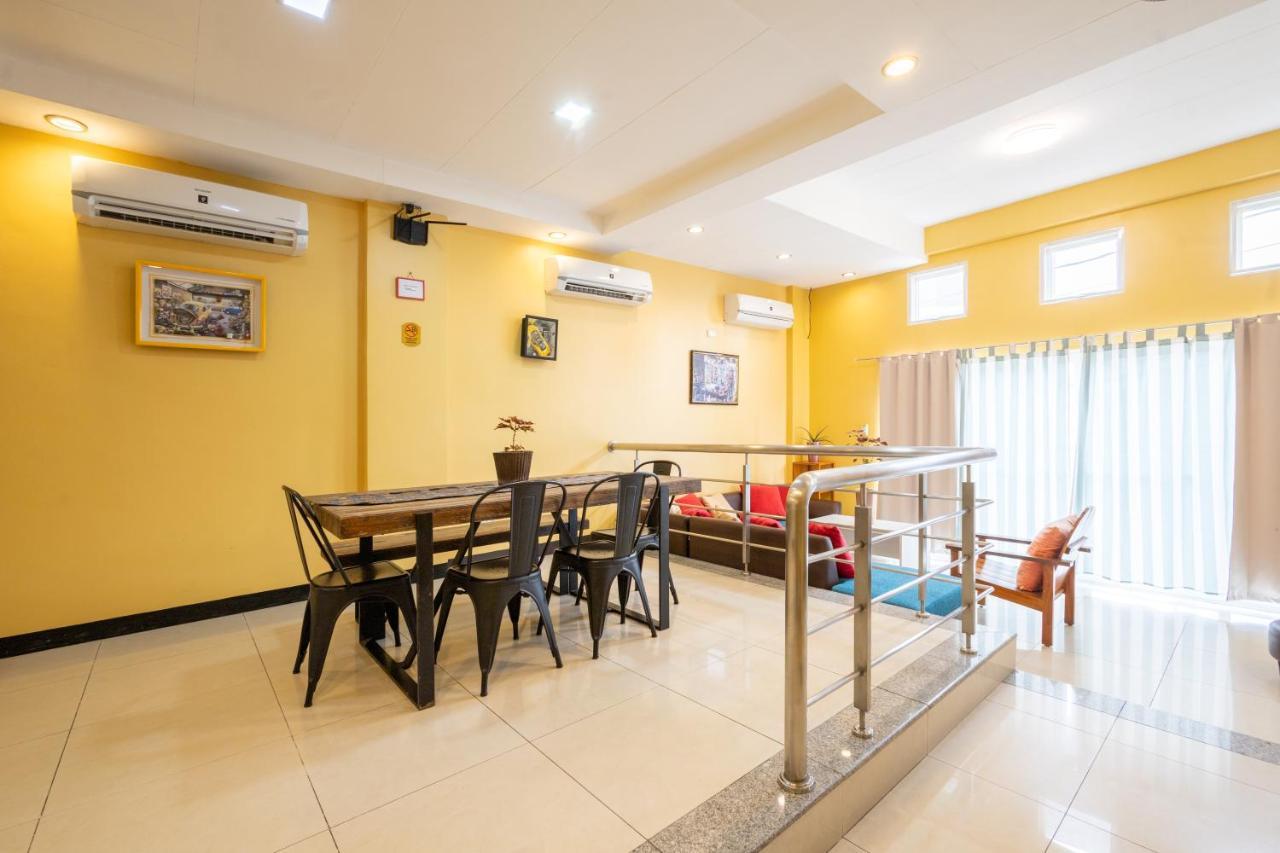 Casa Heradurra Uno/Dos Manila Exteriér fotografie